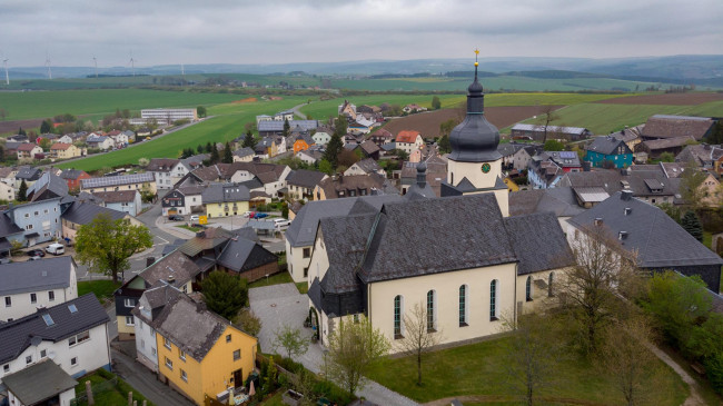 Jakobus Kirche Berg